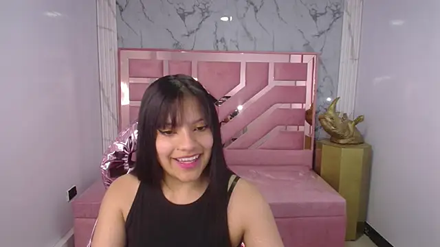 Snapshot of susan_ch1 chatting on February 2026 07:35:01 PM susan ch1 online show from February 2026 07:35:01 PM