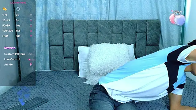 NicolasTorrez online show from February 2026 08:08:02 PM