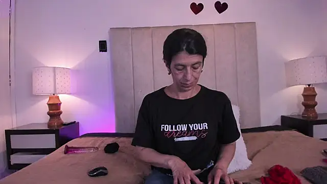 MissMilf  online show from July 2026 08:08:01 PM