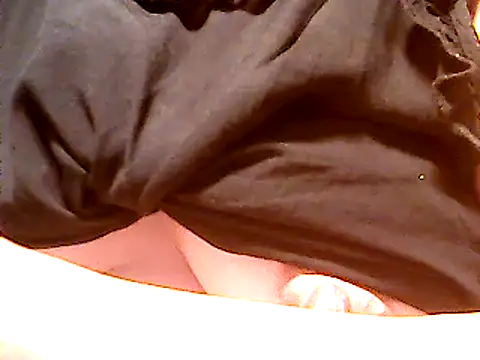 Snapshot of squirtshantal chatting on March 2025 08:37:02 AM squirtshantal online show from March 2025 08:37:02 AM