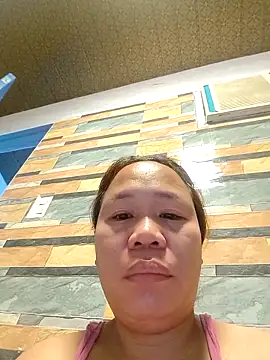 Snapshot of squirtshantal chatting on September 2025 09:48:02 PM squirtshantal online show from September 2025 09:48:02 PM