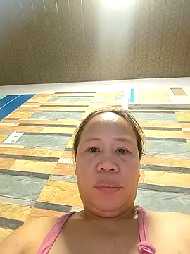 Snapshot of squirtshantal chatting on September 2025 09:53:01 AM squirtshantal online show from September 2025 09:53:01 AM