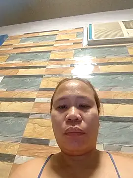 Snapshot of squirtshantal chatting on September 2025 10:17:01 AM squirtshantal online show from September 2025 10:17:01 AM