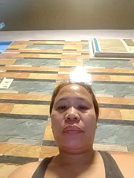 Snapshot of squirtshantal chatting on October 2025 04:54:01 AM squirtshantal online show from October 2025 04:54:01 AM