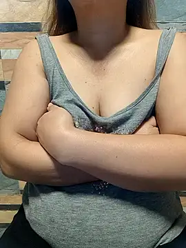 Snapshot of squirtshantal chatting on November 2025 01:26:02 AM squirtshantal online show from November 2025 01:26:02 AM