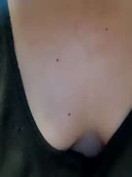 Snapshot of squirtshantal chatting on November 2025 10:10:01 PM squirtshantal online show from November 2025 10:10:01 PM