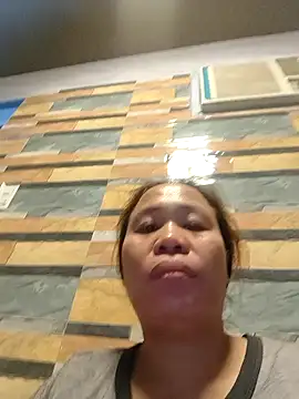 Snapshot of squirtshantal chatting on November 2025 04:14:02 AM squirtshantal online show from November 2025 04:14:02 AM