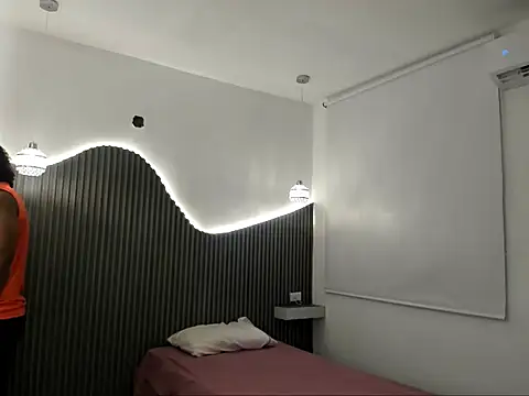 Snapshot of alexj_black_ chatting on April 2026 12:15:01 PM alexj black online show from April 2026 12:15:01 PM