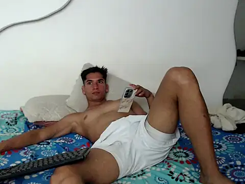 johanoro333 online show from March 2026 01:47:01 AM