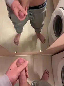 lechouilleur44 online show from March 2026 10:38:02 PM