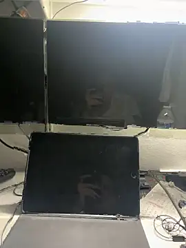 awesomemilkss online show from May 2026 03:24:02 AM