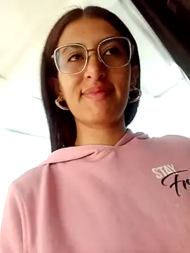 Snapshot of Esperanza__hot chatting on February 2026 12:38:01 PM Esperanza hot online show from February 2026 12:38:01 PM