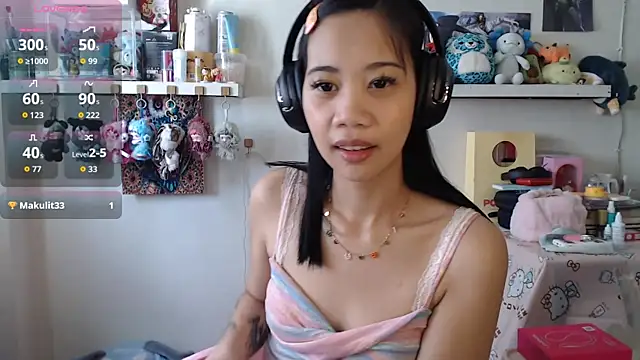 Snapshot of GloryKulikowski chatting on March 2026 02:16:01 AM GloryKulikowski online show from March 2026 02:16:01 AM