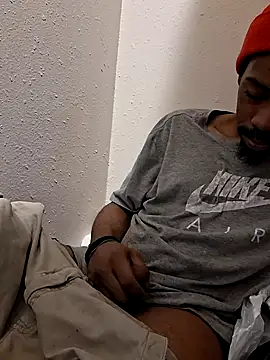 stressrliver88 online show from February 2026 07:46:01 PM