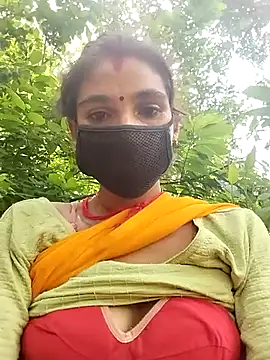 Snapshot of Seenu---Thakur chatting on July 2026 08:18:02 AM Seenu---Thakur online show from July 2026 08:18:02 AM