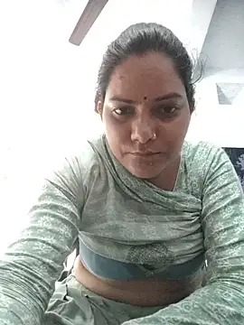 Snapshot of Anushka_Singh0 chatting on June 2026 04:16:02 AM Anushka Singh0 online show from June 2026 04:16:02 AM