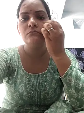 Snapshot of Anushka_Singh0 chatting on June 2026 04:21:01 AM Anushka Singh0 online show from June 2026 04:21:01 AM
