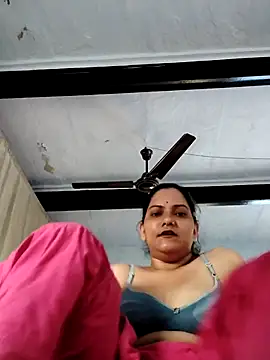 Snapshot of Anushka_Singh0 chatting on June 2026 01:22:02 PM Anushka Singh0 online show from June 2026 01:22:02 PM