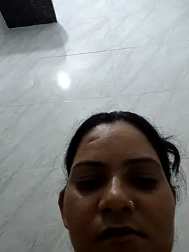 Snapshot of Anushka_Singh0 chatting on July 2026 04:46:02 PM Anushka Singh0 online show from July 2026 04:46:02 PM