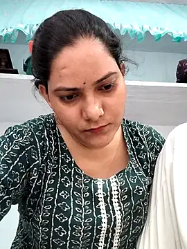 Snapshot of Anushka_Singh0 chatting on July 2026 04:19:01 AM Anushka Singh0 online show from July 2026 04:19:01 AM