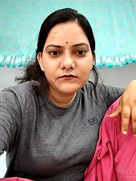 Snapshot of Anushka_Singh0 chatting on July 2026 04:25:01 AM Anushka Singh0 online show from July 2026 04:25:01 AM