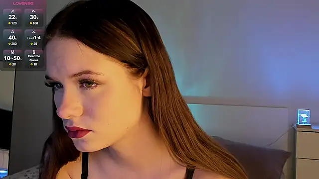 Snapshot of SirenBeatrice chatting on April 2026 09:26:01 AM SirenBeatrice online show from April 2026 09:26:01 AM