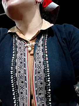 nelina 12345 online show from April 2026 08:14:01 PM