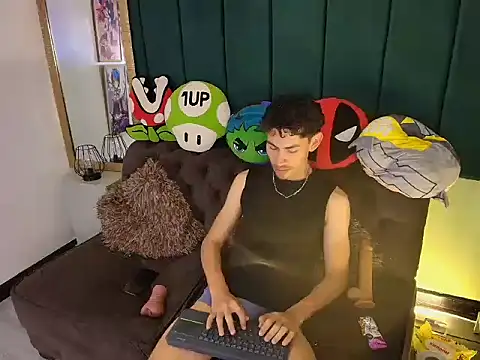 Snapshot of skinny_jean_ chatting on March 2026 09:31:01 PM skinny jean online show from March 2026 09:31:01 PM