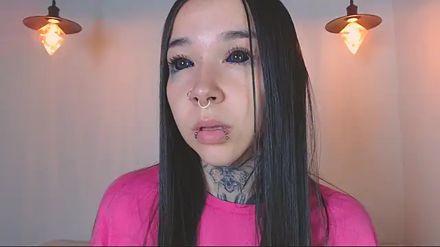 Snapshot of alien_eyes09 chatting on March 2026 02:15:02 AM alien eyes09 online show from March 2026 02:15:02 AM