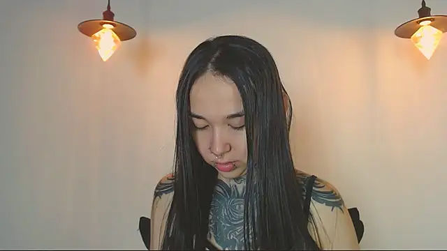 Snapshot of alien_eyes09 chatting on March 2026 01:53:02 AM alien eyes09 online show from March 2026 01:53:02 AM