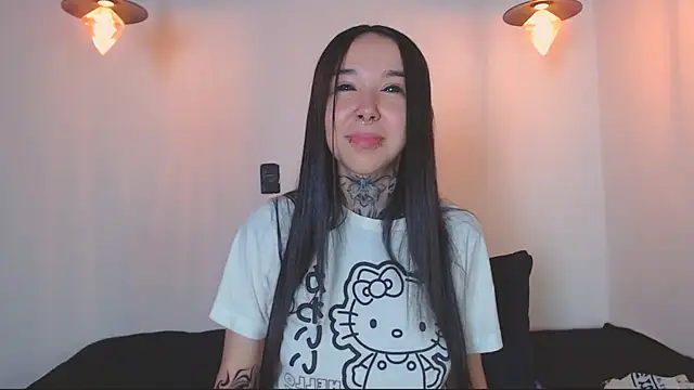 Snapshot of alien_eyes09 chatting on April 2026 02:09:02 AM alien eyes09 online show from April 2026 02:09:02 AM