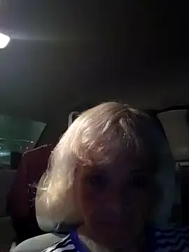 dustbunny64 online show from March 2026 05:29:01 AM