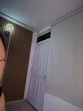 Snapshot of mia-rodrigues chatting on February 2026 04:19:02 AM mia-rodrigues online show from February 2026 04:19:02 AM