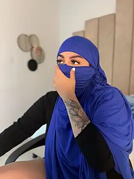 Snapshot of rashaaa_ chatting on March 2026 02:18:01 AM rashaaa online show from March 2026 02:18:01 AM