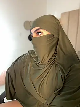 Snapshot of rashaaa_ chatting on March 2026 04:40:02 AM rashaaa online show from March 2026 04:40:02 AM