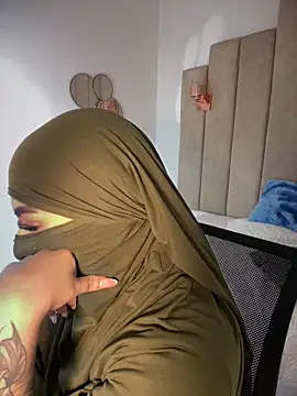 Snapshot of rashaaa_ chatting on April 2026 01:55:01 AM rashaaa online show from April 2026 01:55:01 AM