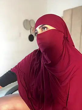 Snapshot of rashaaa_ chatting on April 2026 03:11:01 AM rashaaa online show from April 2026 03:11:01 AM