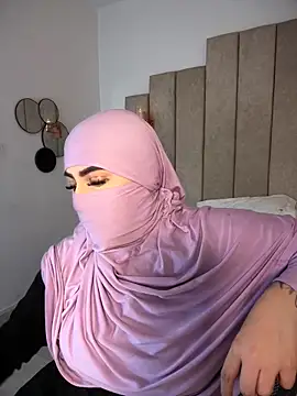 Snapshot of rashaaa_ chatting on April 2026 03:10:02 AM rashaaa online show from April 2026 03:10:02 AM