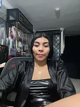 eimmy  skinny online show from April 2026 07:12:01 AM