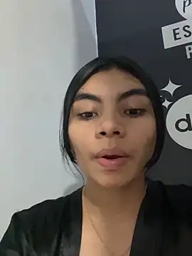 eimmy  skinny online show from May 2026 12:40:02 AM