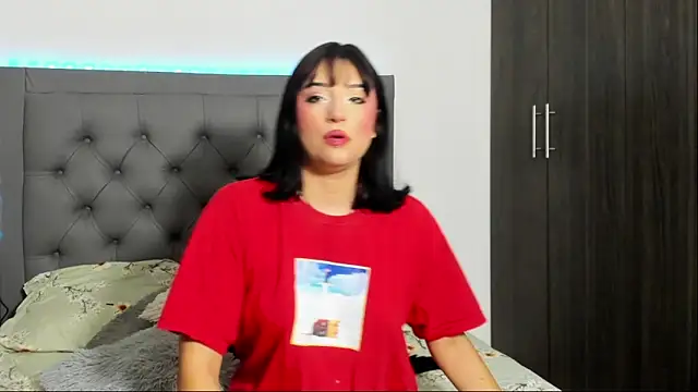 Snapshot of ImEmily__ chatting on April 2026 09:59:02 PM ImEmily online show from April 2026 09:59:02 PM