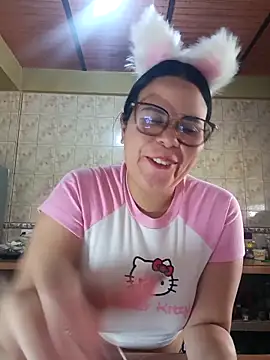 Snapshot of Blanquita_vip chatting on May 2026 03:17:01 PM Blanquita vip online show from May 2026 03:17:01 PM