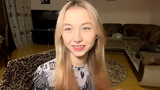 PinkTraible online show from February 2026 11:31:02 AM