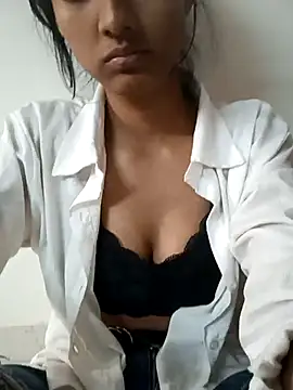 Snapshot of Sexycouple_09 chatting on April 2026 10:51:01 AM Sexycouple 09 online show from April 2026 10:51:01 AM