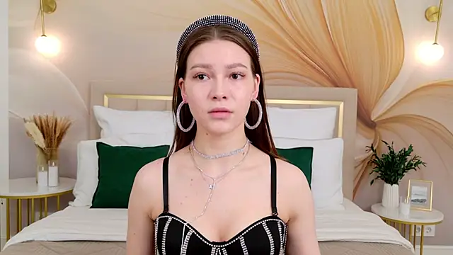 Snapshot of RebecaFields chatting on April 2026 03:31:02 PM RebecaFields online show from April 2026 03:31:02 PM