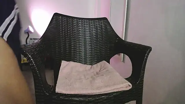 Luuu19 online show from February 2026 07:51:01 AM