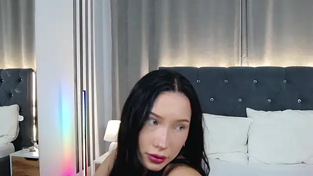 Snapshot of VikkyVonn chatting on July 2026 11:02:01 AM VikkyVonn online show from July 2026 11:02:01 AM