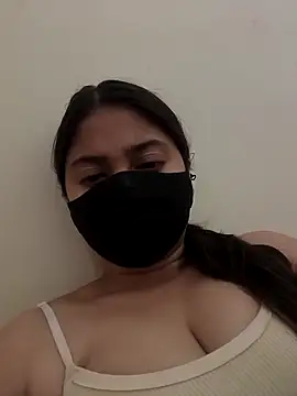 Snapshot of Cute--Sakshi chatting on April 2026 09:32:02 AM Cute--Sakshi online show from April 2026 09:32:02 AM