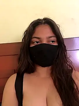 Snapshot of Cute--Sakshi chatting on April 2026 08:41:01 AM Cute--Sakshi online show from April 2026 08:41:01 AM