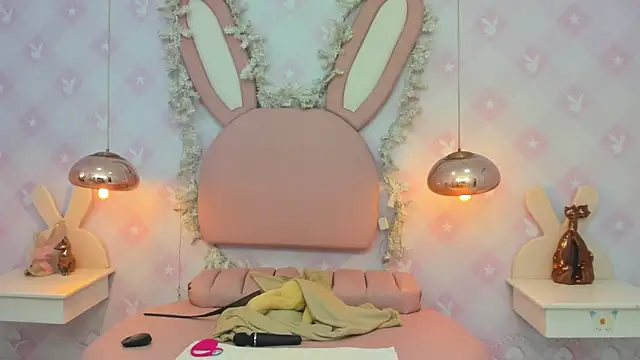 Isabellaa Rosee online show from April 2026 07:39:02 PM